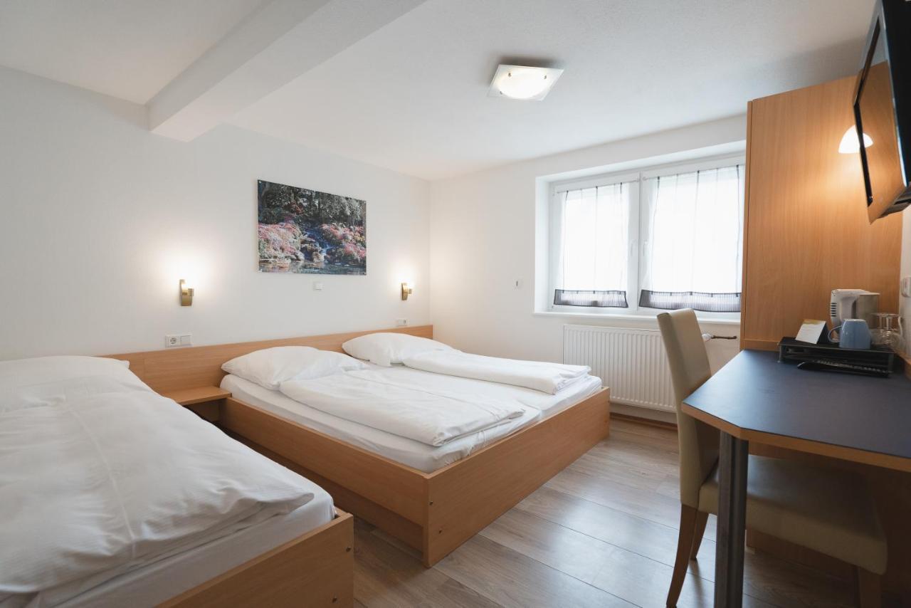 Park Hotel & Gaestehaus 러스트 외부 사진